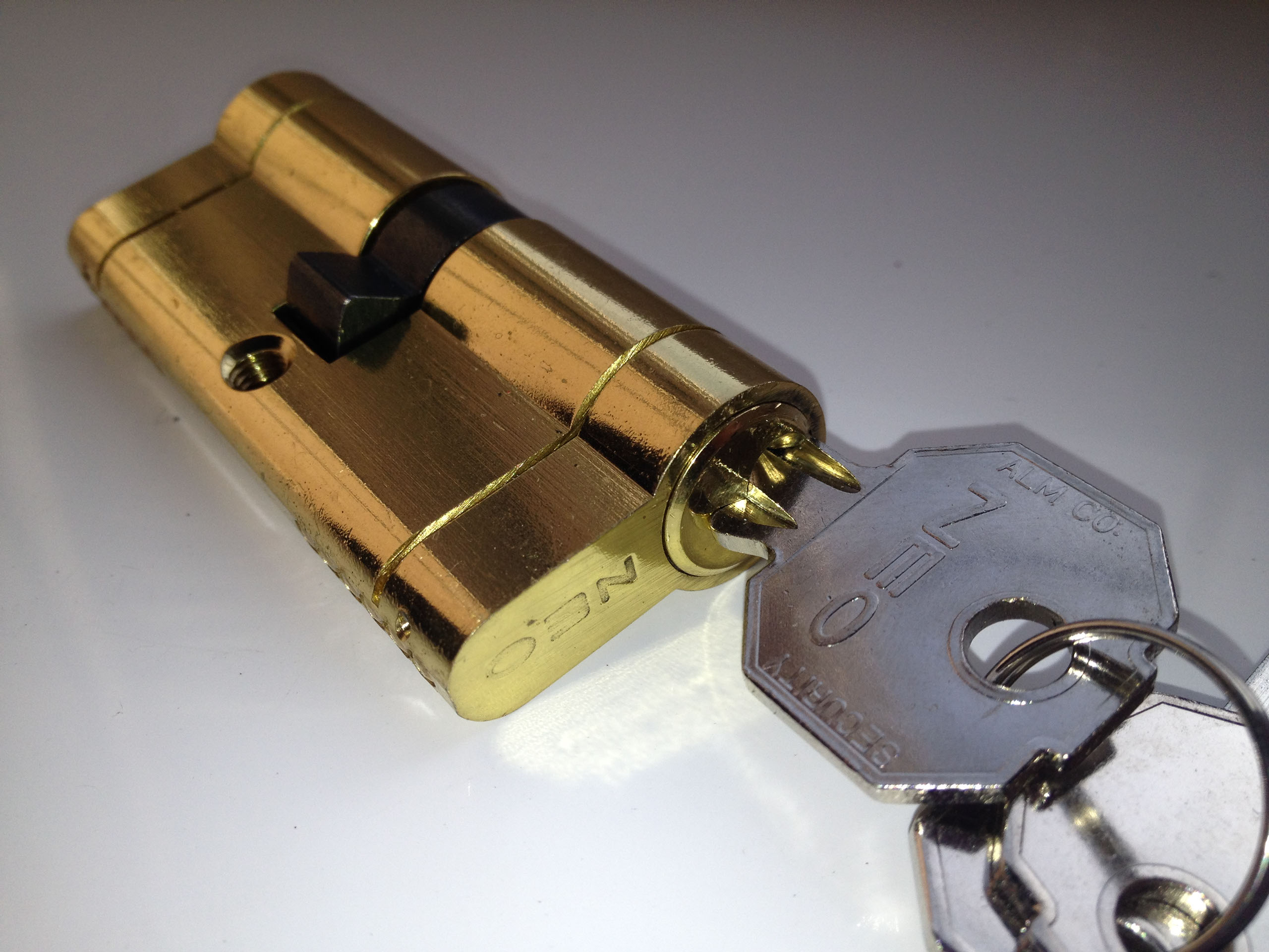 car and vehicle locksmiths